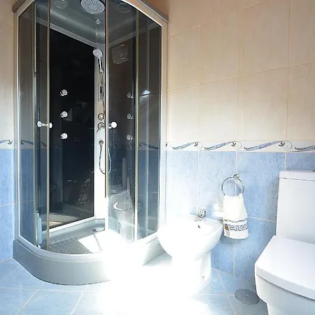 Casa Con Jardin Proxima A Vilagarcia De Arousa Holiday home *