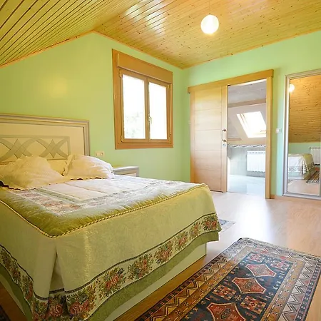 Casa Con Jardín Próxima A Vilagarcía De Arousa Caldas De Reis