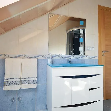 Casa Con Jardin Proxima A Vilagarcia De Arousa Holiday home Caldas De Reis