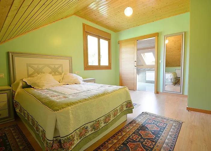 Casa Con Jardín Próxima A Vilagarcía De Arousa Caldas De Reis