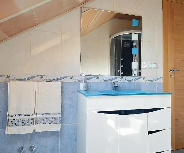 Casa Con Jardín Próxima A Vilagarcía De Arousa Casa de Férias Caldas De Reis